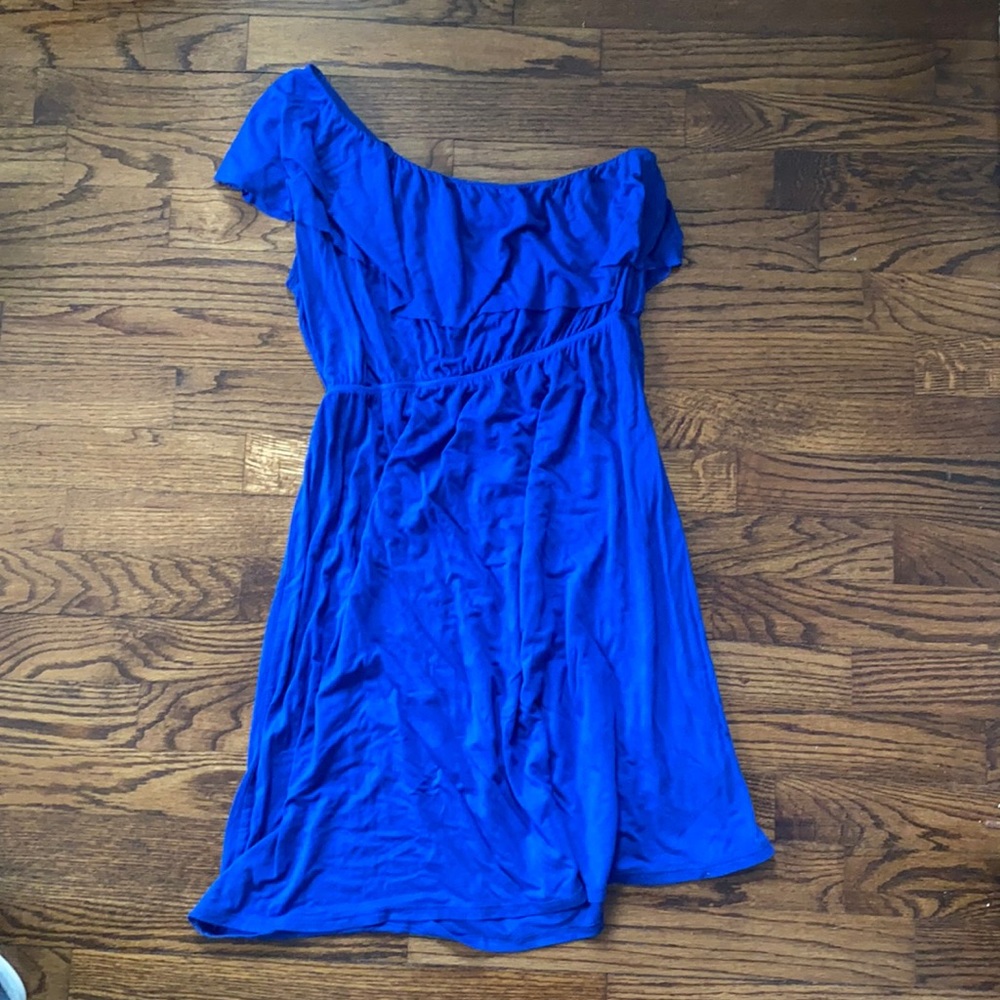 One shoulder dress
